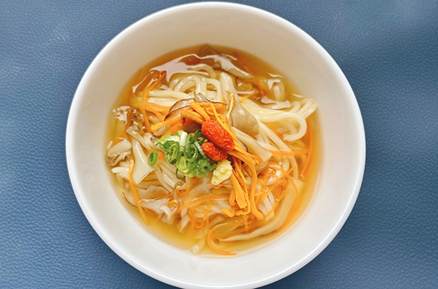 10月のきのこ餡かけうどん