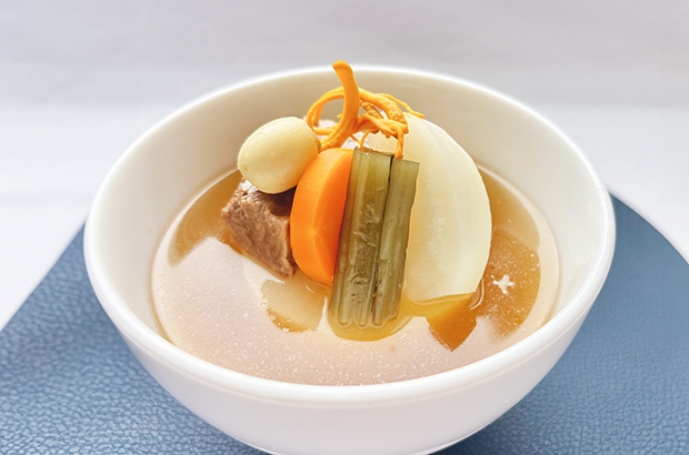 名物美濃薬膳飛騨牛スープ