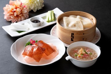 【中国料理 華川】11・12月限定企画　蟹入りふかひれスープ＆北京ダック2巻き　特別セット　