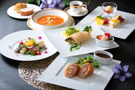 展望レストラン キャッスル <3レストラン合同グルメフェア>「信長公 美食絵巻~岐阜のおもてなし~」ディナー ボヌール
