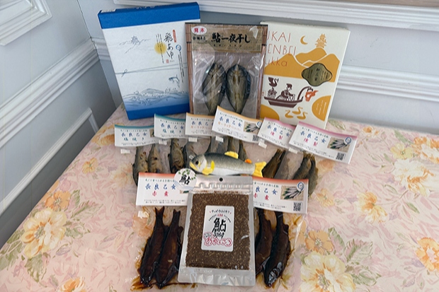 岐阜グランドホテル　2026年　福袋　売店商品　鮎セット