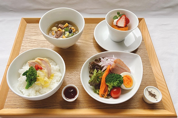 美濃薬膳士監修 2月の名物美濃薬膳飛騨牛スープと薬膳粥のランチ